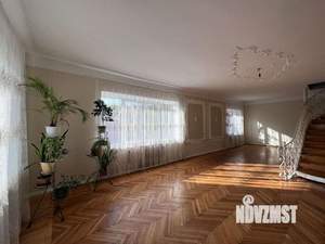 Дом 300м², 2-этажный, участок 8 сот.  