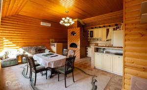 Дом 310м&sup2;, 2-этажный, участок 10 сот.  