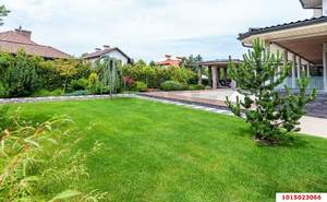 Дом 800м&sup2;, 3-этажный, участок 15 сот.  