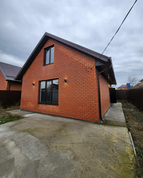 Дом 126м&sup2;, 2-этажный, участок 3 сот.  