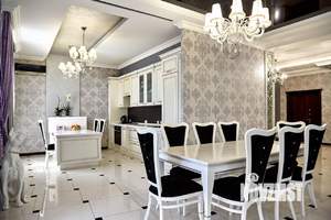 Дом 242м², 2-этажный, участок 6 сот.  