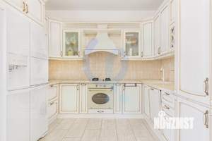 Дом 256м², 2-этажный, участок 7 сот.  
