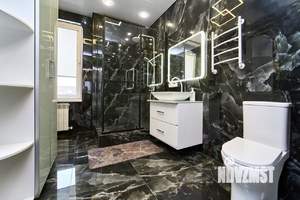 Дом 183м&sup2;, 3-этажный, участок 3 сот.  