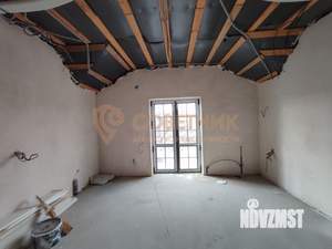 Дом 193м&sup2;, 2-этажный, участок 6 сот.  