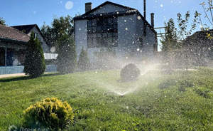 Дом 304м&sup2;, 2-этажный, участок 10 сот.  