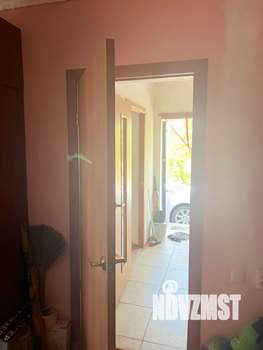 Дом 70м&sup2;, 2-этажный, участок 4 сот.  