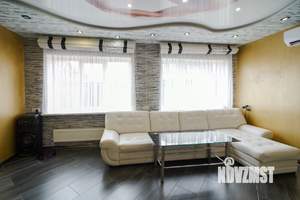 Дом 164м², 2-этажный, участок 4 сот.  