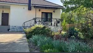 Дом 72м&sup2;, 1-этажный, участок 6 сот.  