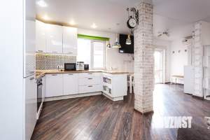 Дом 95м², 2-этажный, участок 4 сот.  