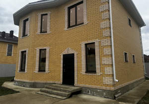 Дом 195м&sup2;, 2-этажный, участок 5 сот.  