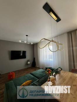 Дом 150м&sup2;, 2-этажный, участок 4 сот.  