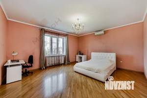 Дом 341м², 2-этажный, участок 8 сот.  