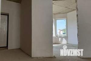 Дом 130м², 2-этажный, участок 8 сот.  