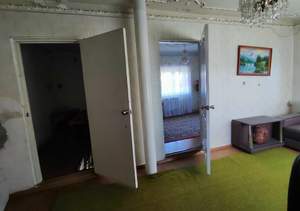 Дом 100м&sup2;, 2-этажный, участок 4 сот.  