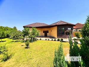 Дом 180м&sup2;, 1-этажный, участок 10 сот.  