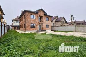 Дом 260м², 2-этажный, участок 9 сот.  