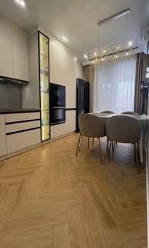 Дом 90м&sup2;, 2-этажный, участок 1 сот.  