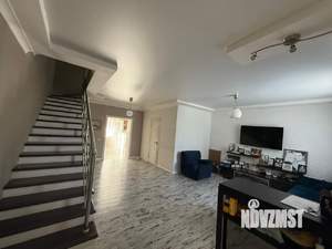 Таунхаус 127м², 2-этажный, участок 2 сот.  