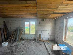 Дом 60м&sup2;, 2-этажный, участок 4 сот.  