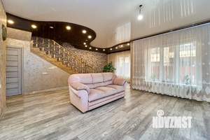 Дом 126м&sup2;, 2-этажный, участок 2 сот.  