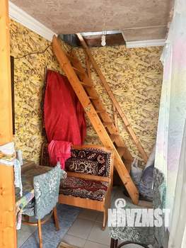 Дом 50м&sup2;, 2-этажный, участок 4 сот.  