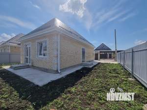 Дом 100м&sup2;, 2-этажный, участок 3 сот.  