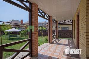 Дом 223м², 2-этажный, участок 8 сот.  