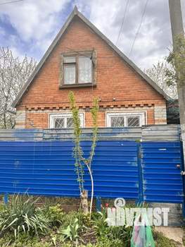 Дом 50м&sup2;, 2-этажный, участок 4 сот.  