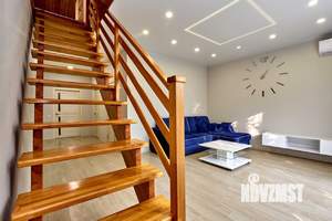 Дом 120м&sup2;, 2-этажный, участок 6 сот.  