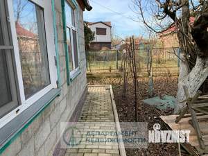 Дом 30м&sup2;, 1-этажный, участок 4 сот.  