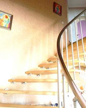 Дом 135м&sup2;, 2-этажный, участок 1 сот.  