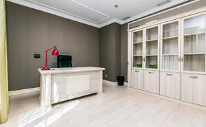 Дом 310м&sup2;, 3-этажный, участок 6 сот.  