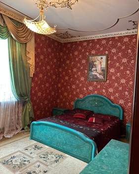 Дом 270м&sup2;, 2-этажный, участок 8 сот.  