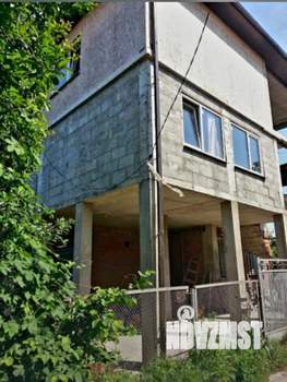 Дом 332м&sup2;, 3-этажный, участок 4 сот.  