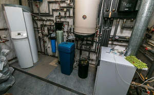 Дом 310м&sup2;, 3-этажный, участок 6 сот.  