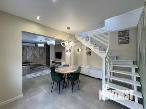 Дом 140м&sup2;, 2-этажный, участок 5 сот.  