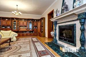 Дом 565м&sup2;, 2-этажный, участок 8 сот.  