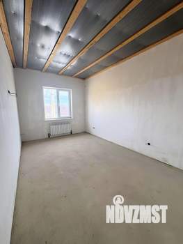 Дом 140м&sup2;, 2-этажный, участок 3 сот.  