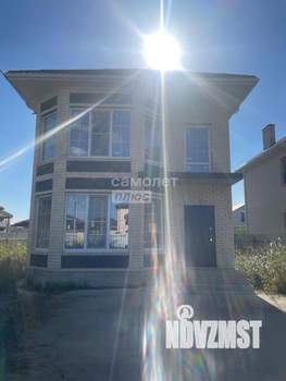 Дом 139м&sup2;, 2-этажный, участок 4 сот.  