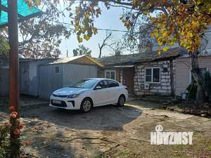 Дом 30м&sup2;, 2-этажный, участок 1 сот.  