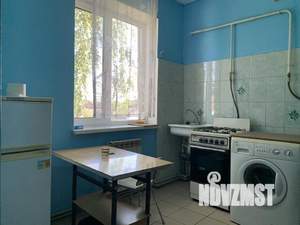 Дом 89м&sup2;, 2-этажный, участок 2 сот.  