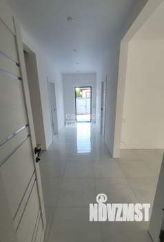 Дом 126м&sup2;, 1-этажный, участок 6 сот.  