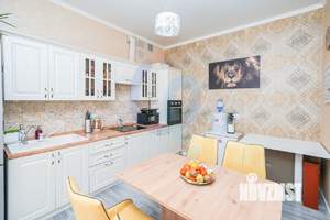 Дом 154м&sup2;, 2-этажный, участок 4 сот.  