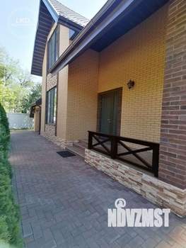 Дом 200м², 2-этажный, участок 5 сот.  