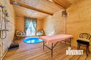 Дом 216м², 2-этажный, участок 10 сот.  