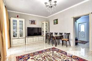 Дом 134м&sup2;, 2-этажный, участок 4 сот.  