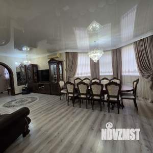 Дом 179м&sup2;, 2-этажный, участок 4 сот.  