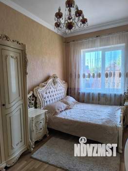 Дом 290м&sup2;, 2-этажный, участок 4 сот.  