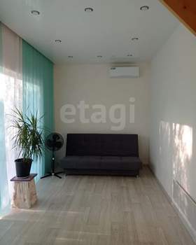 Дом 95м&sup2;, 2-этажный, участок 7 сот.  