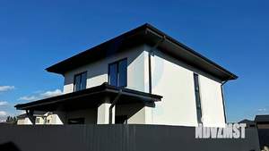 Дом 168м&sup2;, 2-этажный, участок 4 сот.  